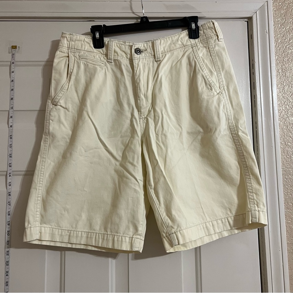 Men’s American Eagle shorts